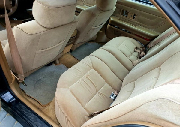 Oldsmobile Delta 88 cena 25900 przebieg: 160000, rok produkcji 1991 z Siedliszcze małe 254